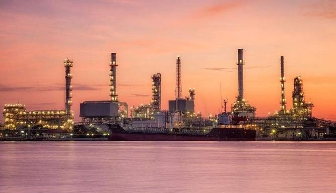 淺析石油化工企業(yè)安全生產(chǎn)管理 淺析石油化工企業(yè)安全生產(chǎn)管理