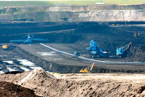 礦山開采與環(huán)境保護(hù)問題的研究