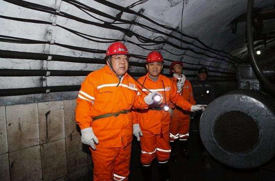 淺析信息化建設(shè)與煤礦安全生產(chǎn) 淺析信息化建設(shè)與煤礦安全生產(chǎn)